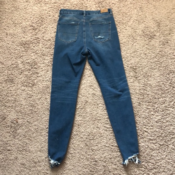 American Eagle distressed jeans - Picture 2 of 2
